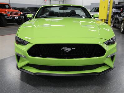 2020 Ford Mustang GT Premium Convertible - Photo 6 - Addison, IL 60101