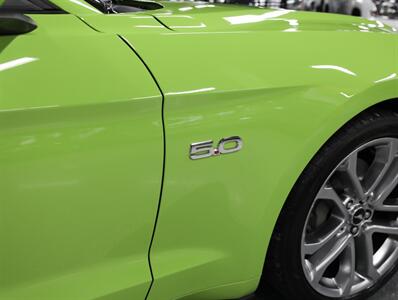 2020 Ford Mustang GT Premium Convertible - Photo 8 - Addison, IL 60101