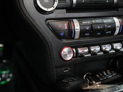 2020 Ford Mustang GT Premium Convertible - Photo 30 - Addison, IL 60101