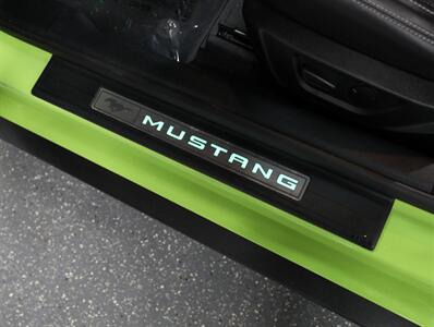 2020 Ford Mustang GT Premium Convertible - Photo 27 - Addison, IL 60101