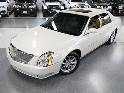 2011 Cadillac DTS Luxury Collection   - Photo 2 - Addison, IL 60101