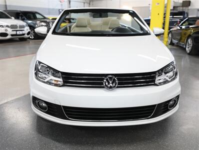 2016 Volkswagen Eos Komfort Edition - Photo 6 - Addison, IL 60101