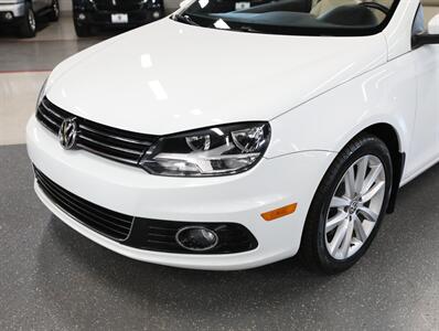 2016 Volkswagen Eos Komfort Edition - Photo 3 - Addison, IL 60101