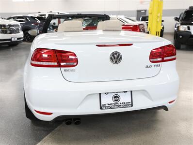 2016 Volkswagen Eos Komfort Edition - Photo 10 - Addison, IL 60101
