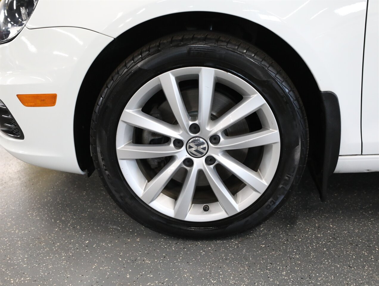 2016 Volkswagen Eos Komfort Edition - Photo 43 - Addison, IL 60101