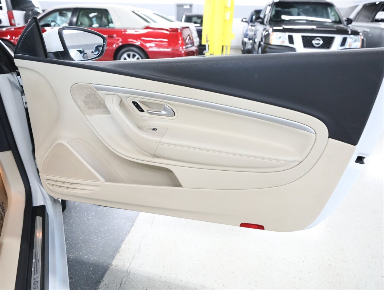 2016 Volkswagen Eos Komfort Edition - Photo 17 - Addison, IL 60101