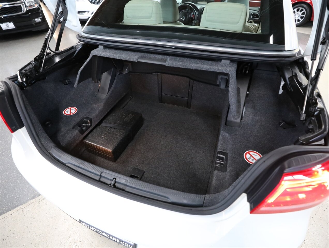 2016 Volkswagen Eos Komfort Edition - Photo 21 - Addison, IL 60101