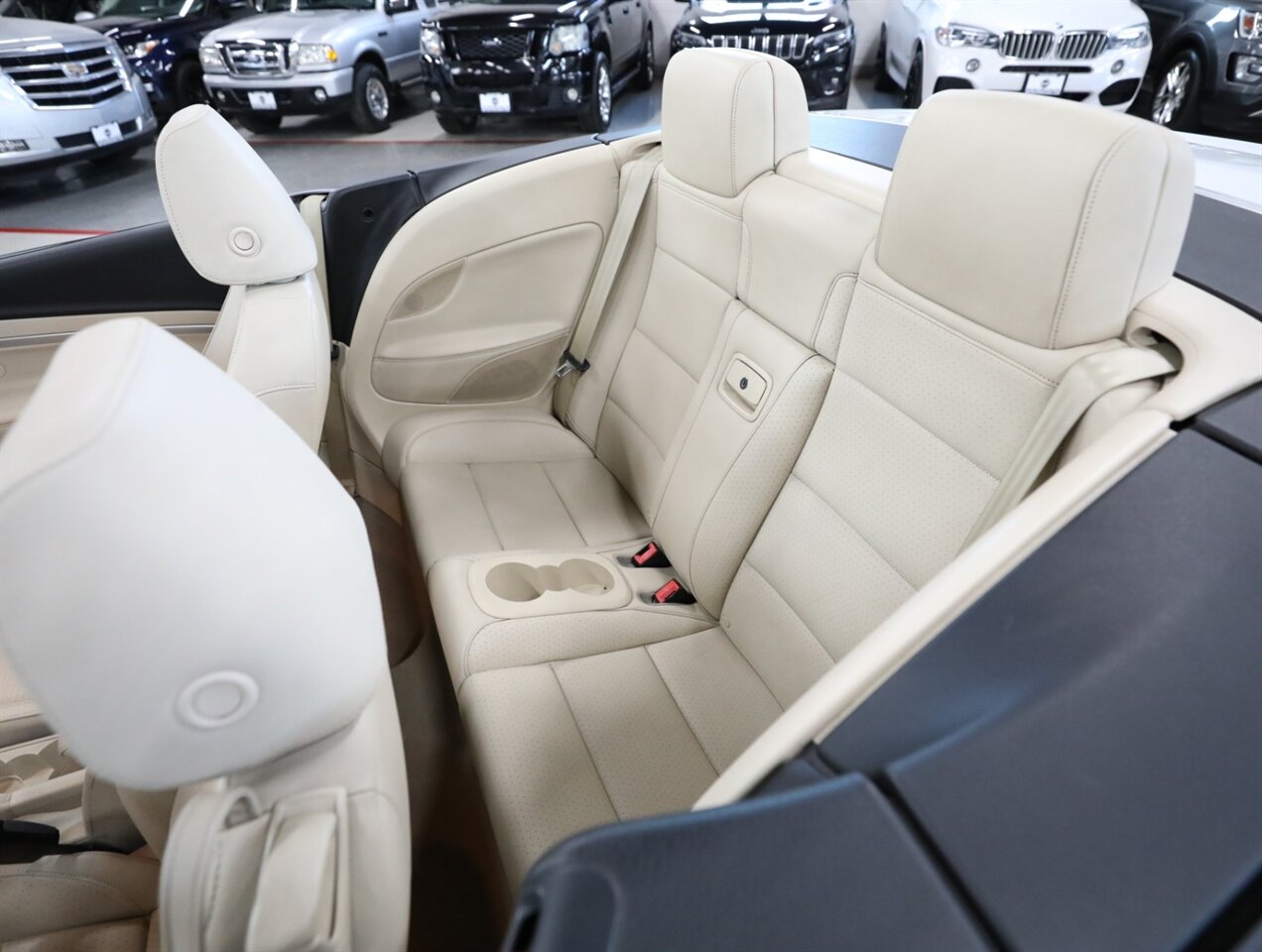 2016 Volkswagen Eos Komfort Edition - Photo 22 - Addison, IL 60101