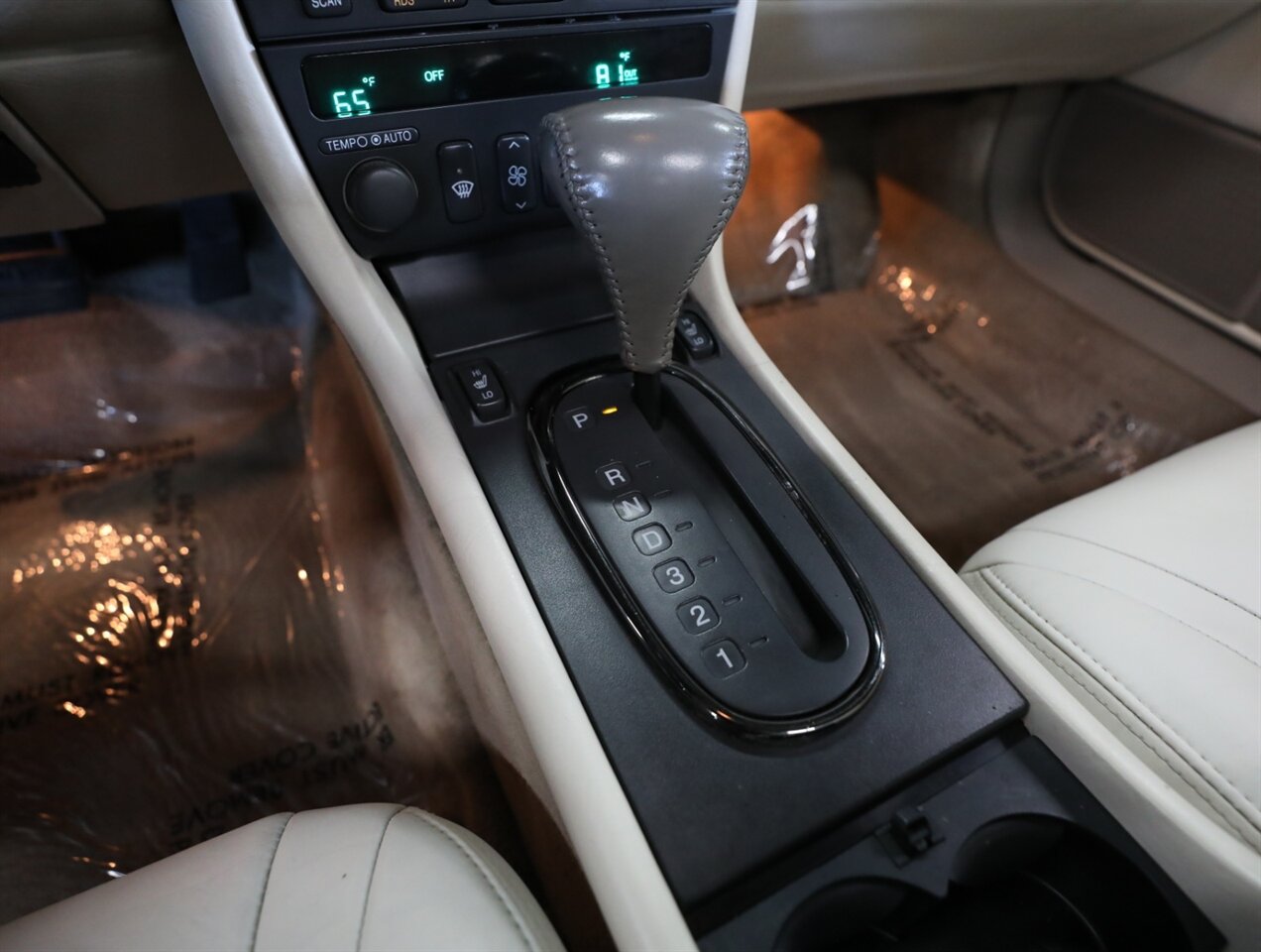 2002 Cadillac Eldorado ESC Convertible - Photo 30 - Addison, IL 60101