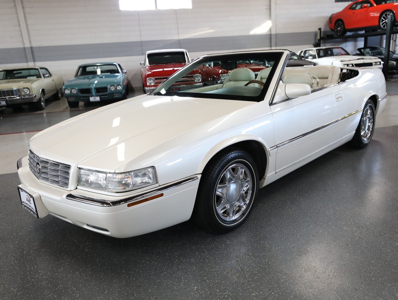 2002 Cadillac Eldorado ESC Convertible - Photo 4 - Addison, IL 60101