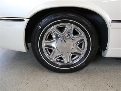 2002 Cadillac Eldorado ESC Convertible - Photo 40 - Addison, IL 60101