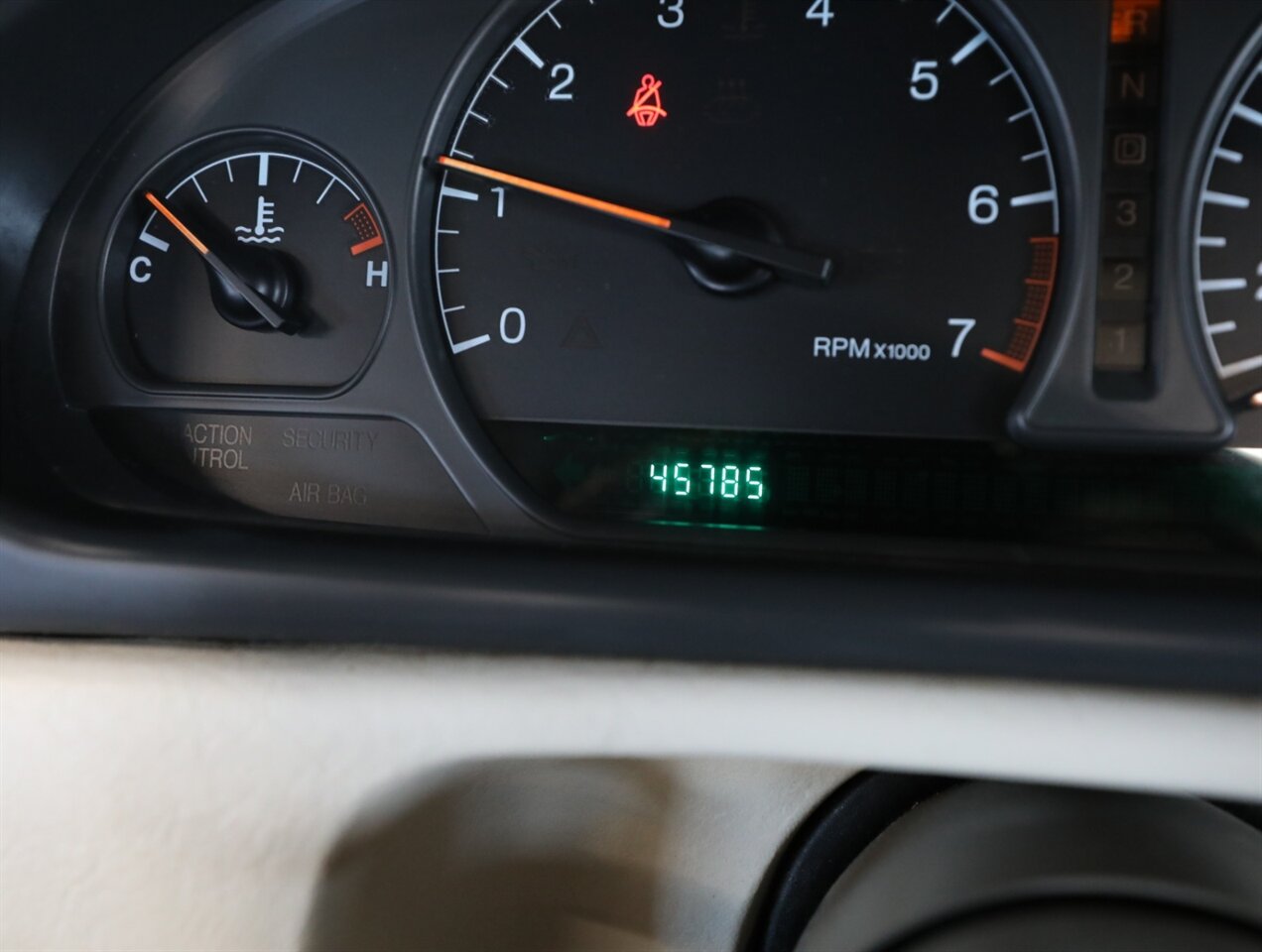 2002 Cadillac Eldorado ESC Convertible - Photo 33 - Addison, IL 60101