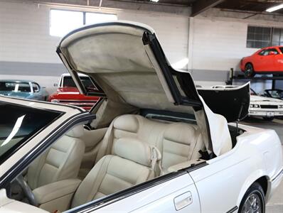 2002 Cadillac Eldorado ESC Convertible - Photo 39 - Addison, IL 60101