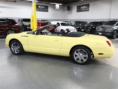 2002 Ford Thunderbird Deluxe   - Photo 16 - Addison, IL 60101