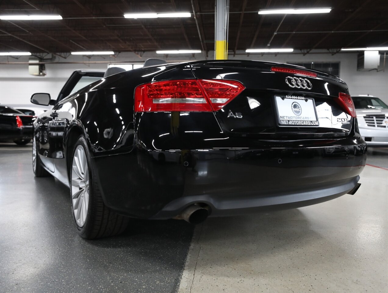 2011 Audi A5 2.0T quattro Premium Plus - Photo 13 - Addison, IL 60101