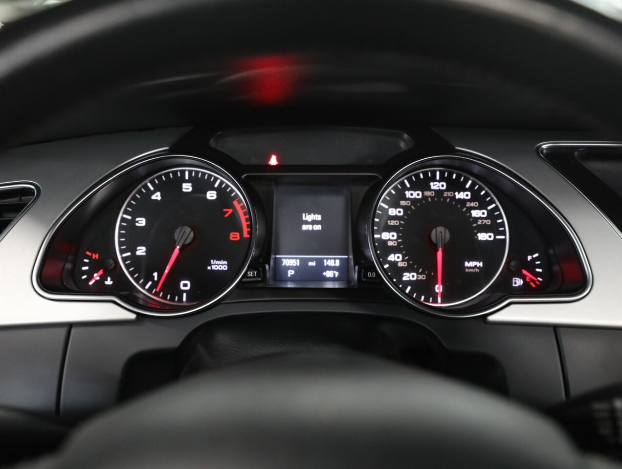 2011 Audi A5 2.0T quattro Premium Plus - Photo 34 - Addison, IL 60101