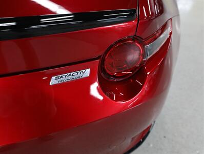 2019 Mazda MX-5 Miata Club   - Photo 11 - Addison, IL 60101