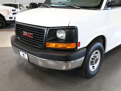 2015 GMC Savana 2500 Cargo Van   - Photo 3 - Addison, IL 60101