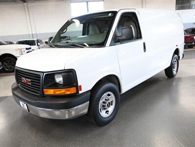 2015 GMC Savana 2500 Cargo Van   - Photo 4 - Addison, IL 60101