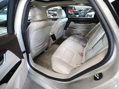 2016 Cadillac XTS Luxury AWD   - Photo 24 - Addison, IL 60101