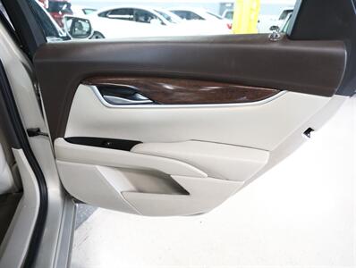 2016 Cadillac XTS Luxury AWD   - Photo 19 - Addison, IL 60101