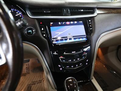 2016 Cadillac XTS Luxury AWD   - Photo 34 - Addison, IL 60101
