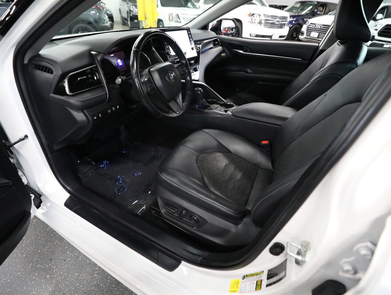 2021 Toyota Camry XSE - Photo 28 - Addison, IL 60101