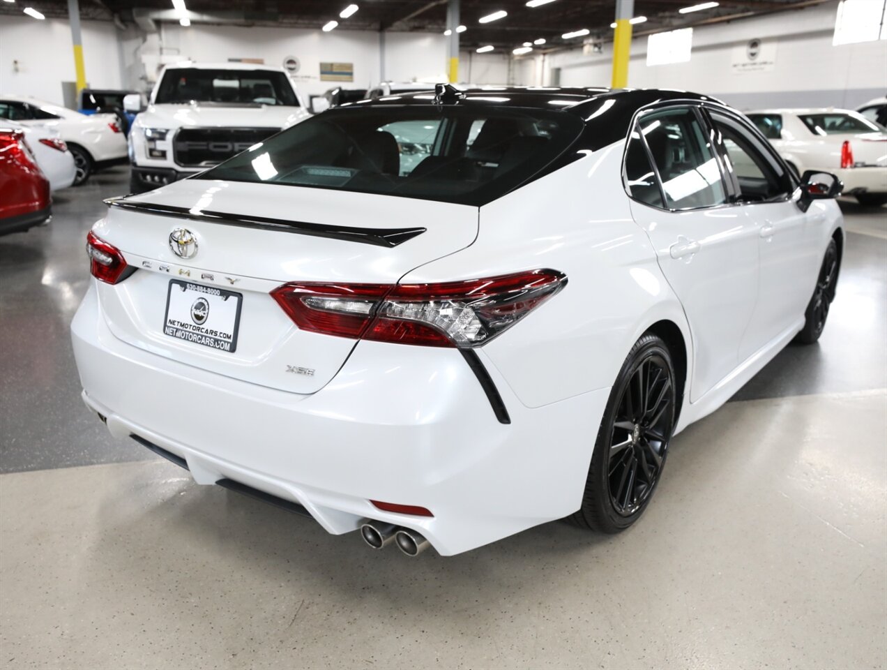 2021 Toyota Camry XSE - Photo 9 - Addison, IL 60101