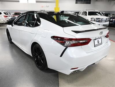 2021 Toyota Camry XSE   - Photo 13 - Addison, IL 60101