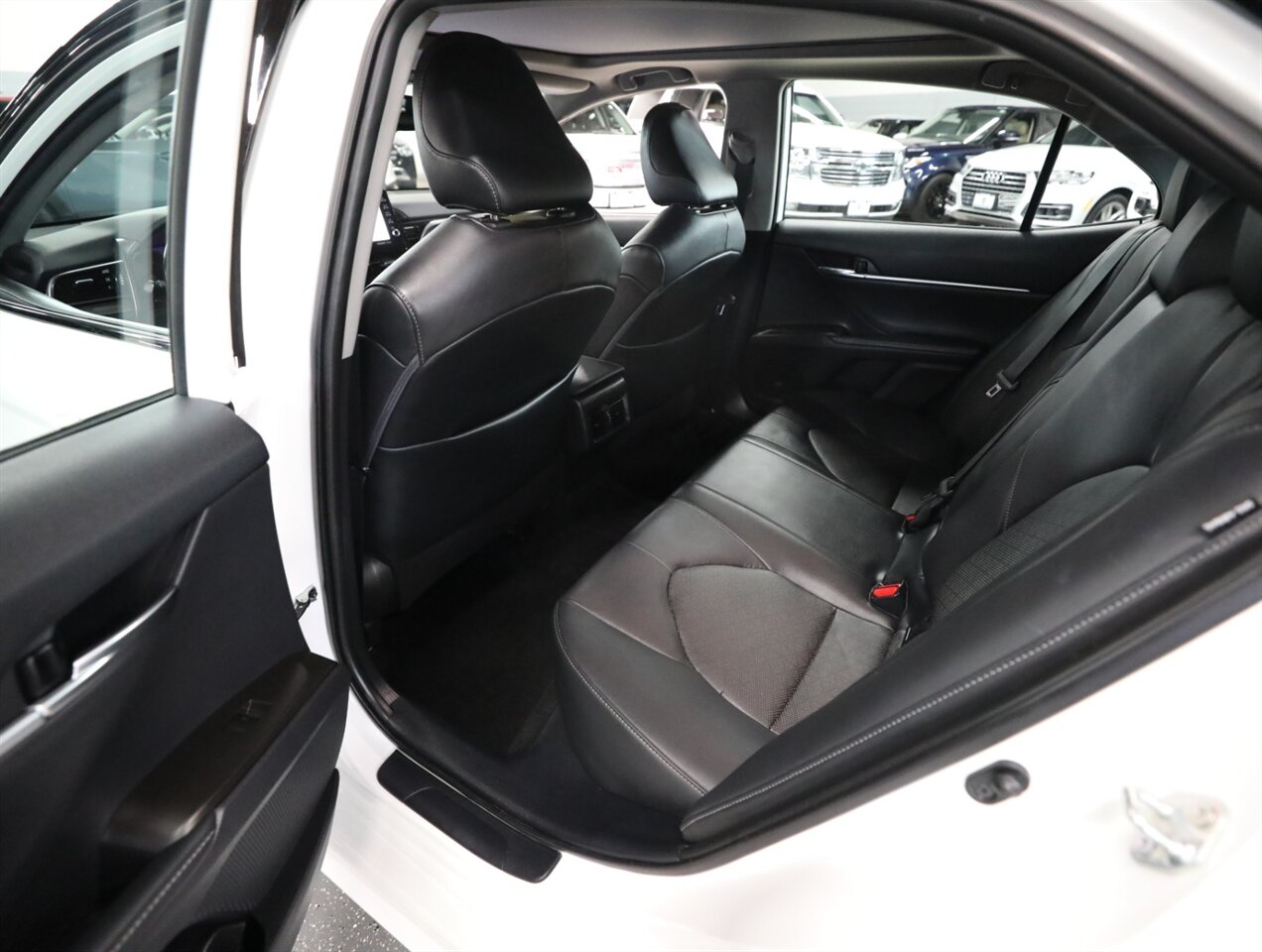 2021 Toyota Camry XSE - Photo 24 - Addison, IL 60101