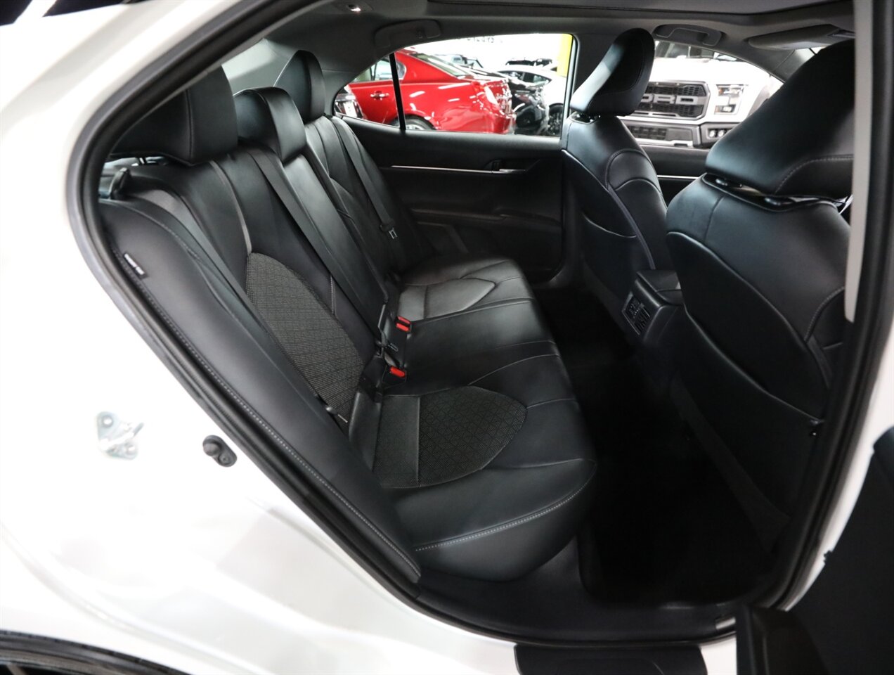 2021 Toyota Camry XSE - Photo 21 - Addison, IL 60101
