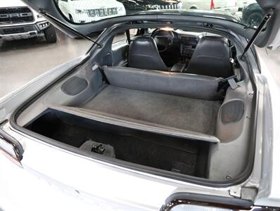1997 Chevrolet Camaro Z28   - Photo 21 - Addison, IL 60101