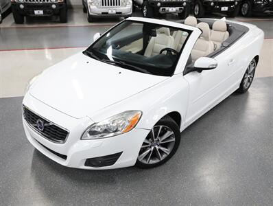 2013 Volvo C70 T5   - Photo 3 - Addison, IL 60101