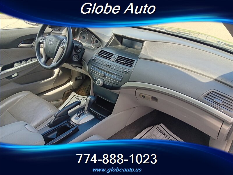 2009 Honda Accord EX-L V6 - Photo 3 - Fall River, MA 02721