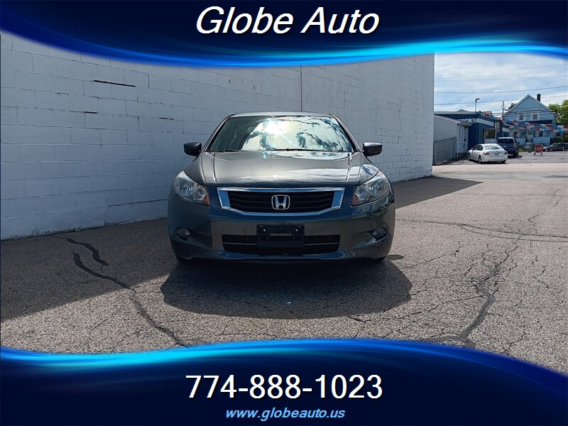 2009 Honda Accord EX-L V6 - Photo 2 - Fall River, MA 02721