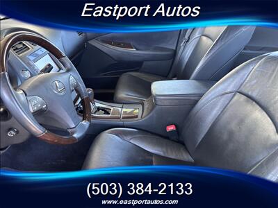 2011 Lexus ES 350   - Photo 9 - Portland, OR 97266
