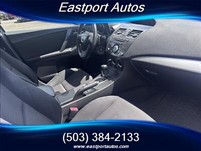 2012 Mazda Mazda3 i Touring   - Photo 10 - Portland, OR 97266