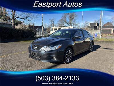 2017 Nissan Altima 2.5 SV   - Photo 2 - Portland, OR 97266