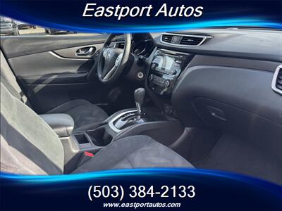 2016 Nissan Rogue S   - Photo 9 - Portland, OR 97266
