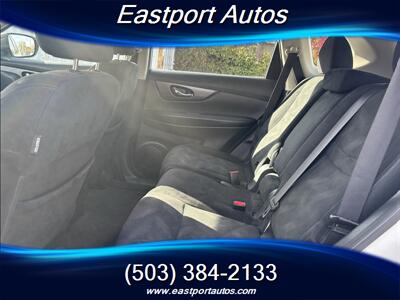 2016 Nissan Rogue S   - Photo 11 - Portland, OR 97266