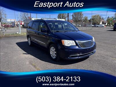 2014 Chrysler Town & Country Touring   - Photo 1 - Portland, OR 97266