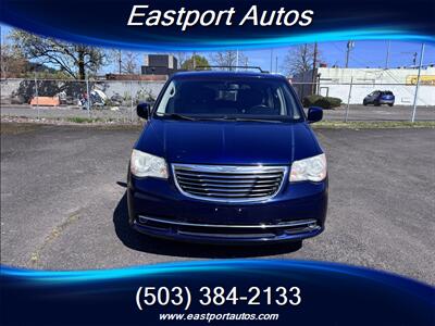 2014 Chrysler Town & Country Touring   - Photo 7 - Portland, OR 97266