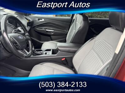 2018 Ford Escape SE   - Photo 9 - Portland, OR 97266