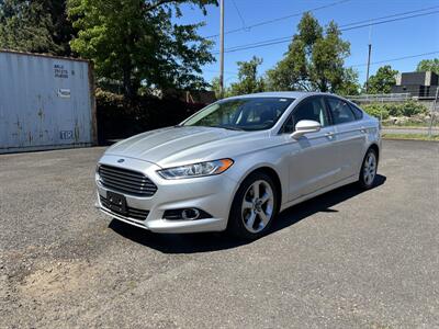 2016 Ford Fusion SE   - Photo 2 - Portland, OR 97266