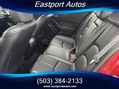 2018 Mazda Mazda3 Touring   - Photo 11 - Portland, OR 97266