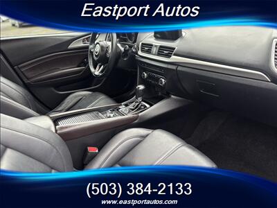 2018 Mazda Mazda3 Touring   - Photo 10 - Portland, OR 97266