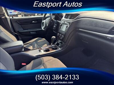 2015 Chevrolet Traverse LT   - Photo 10 - Portland, OR 97266
