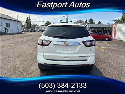2015 Chevrolet Traverse LT   - Photo 8 - Portland, OR 97266