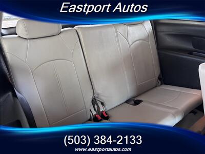 2012 GMC Acadia SLT-1   - Photo 13 - Portland, OR 97266