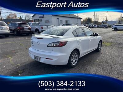 2012 Mazda Mazda3 i Sport   - Photo 4 - Portland, OR 97266